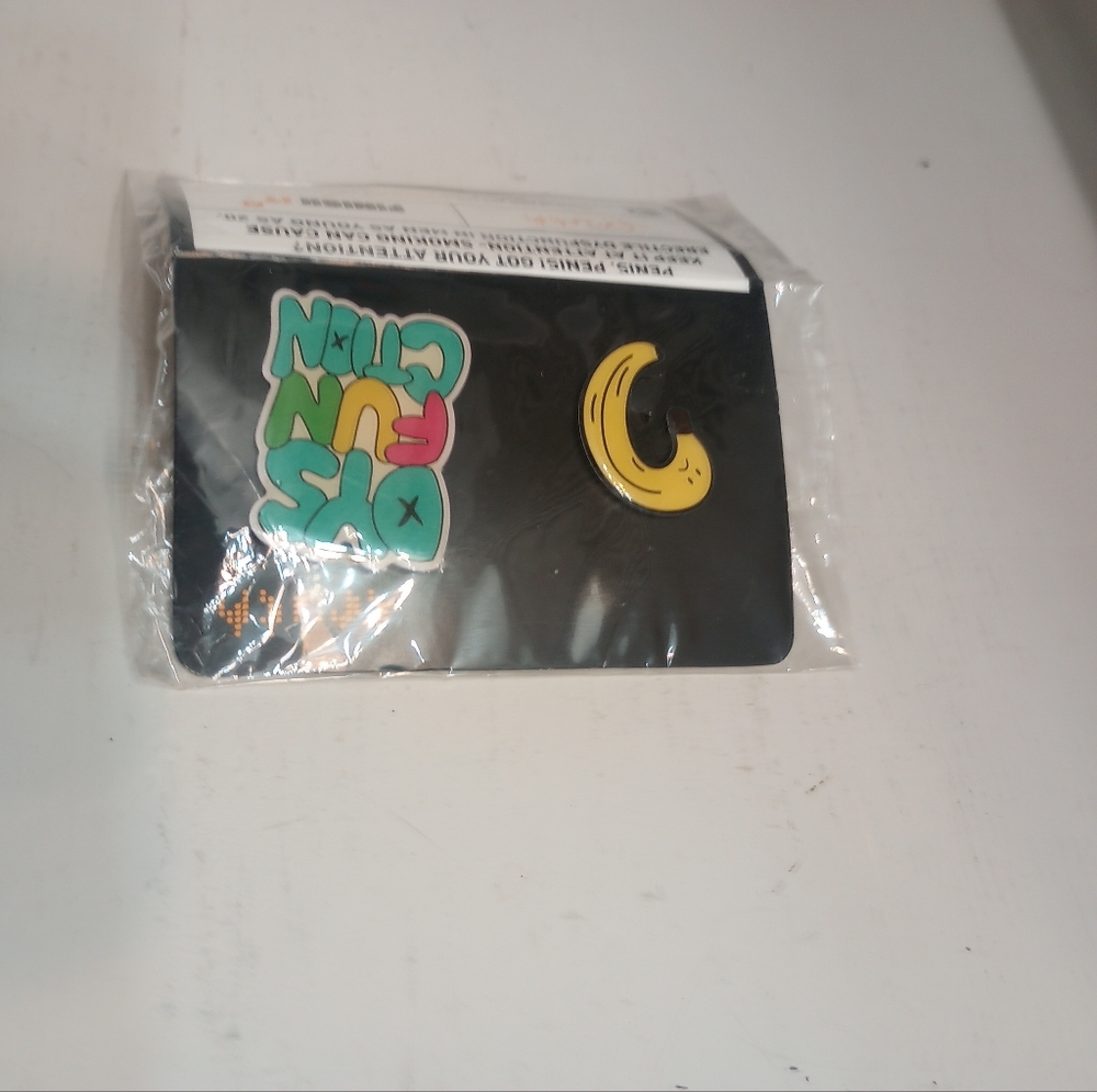 Truth Media Promotional Pin New In Package - Picture 4 of 5